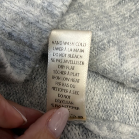 Heather gray sweater - Picture 6 of 6